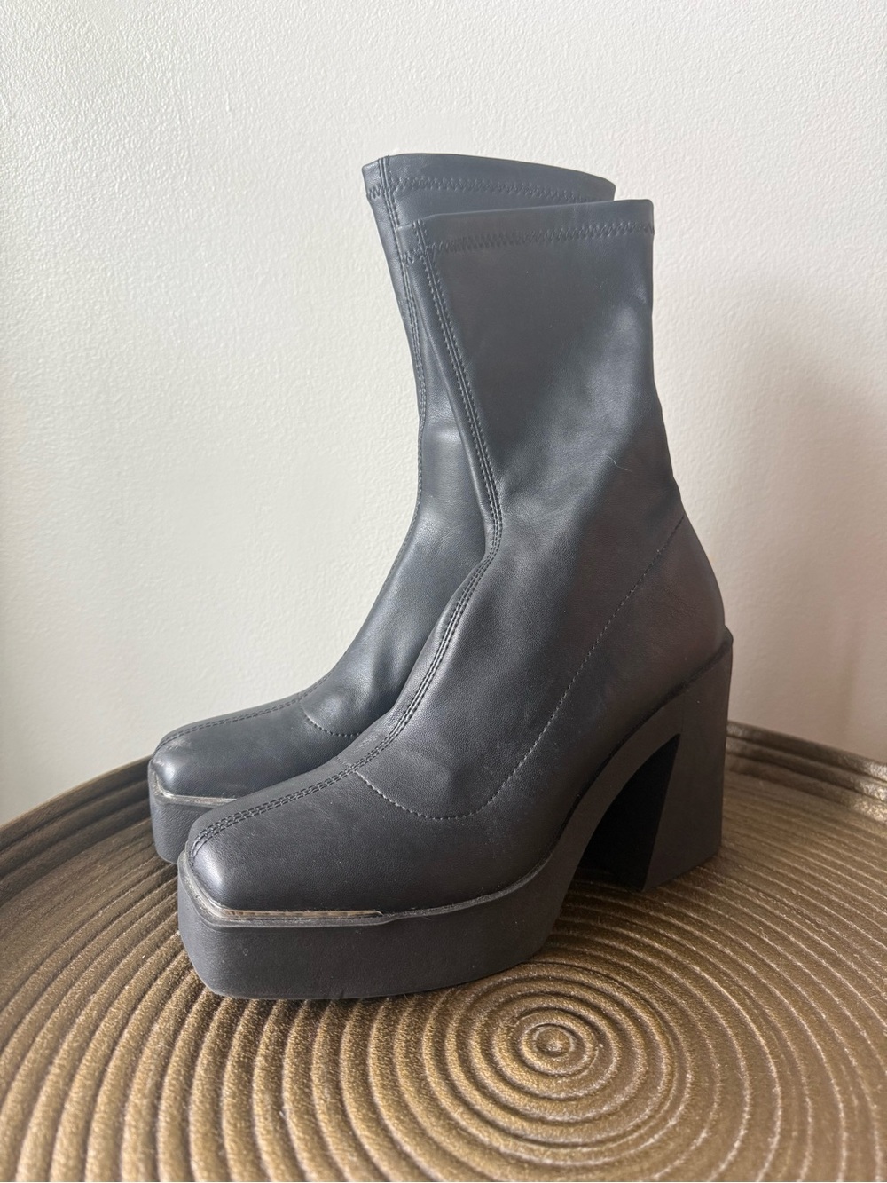 Steve Madden Black Platform Heeled Ankle Boots Size 7 | Chunky Heel | Like New